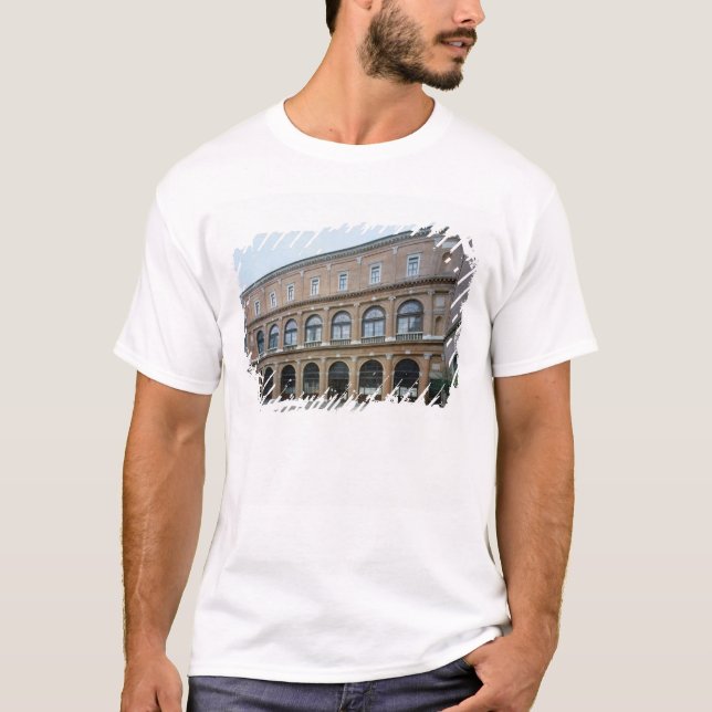 Remaining wing of a monastery, now the Academy of T-Shirt (Front)