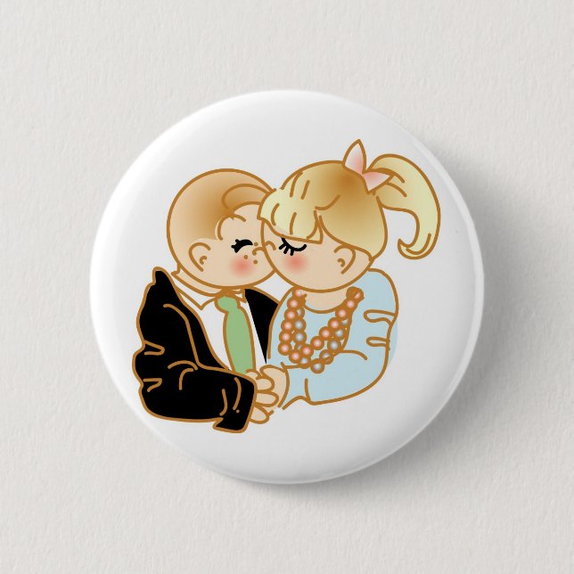 Remembering First Kiss 6 Cm Round Badge (Front)