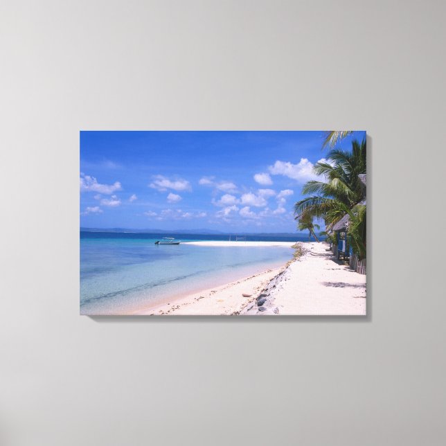 Resort on the beach canvas print (Front)