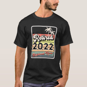 Retired 2022 Registered Nurse Retirement Gift For T-Shirt