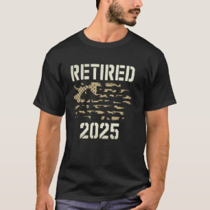 Retired 2025 Military Retirement Gift American Fla T-Shirt