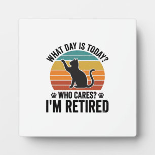Retired Cat Vintage Sunset Funny Quote T-Shirt Des Plaque