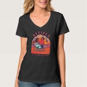 Retired Furniture Finisher  Vintage Retirement T-Shirt