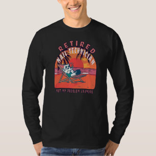 Retired Nail Technician Vintage Retirement T-Shirt
