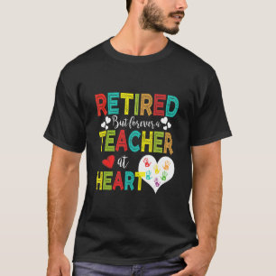 Retired Pre K Kindergarten Teacher Retirement Mum T-Shirt