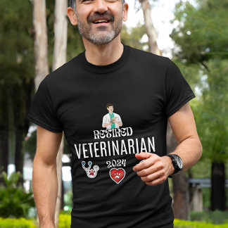 Retired Veterinarian 2024 Animal Doctor Vet Funny T-Shirt