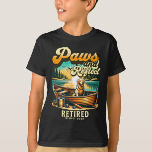 Retirement Golden Retriever Paws And Reflect Fishi T-Shirt
