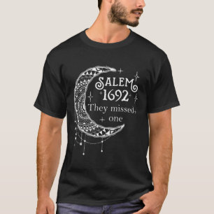 Retro 1692 They Missed One Witch Salem 1692 Hallow T-Shirt