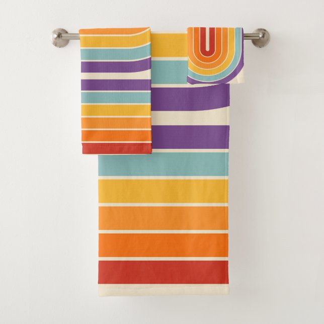 Retro 1970s Style Arched Stripes Geometric Pattern Bath Towel Set (Insitu)