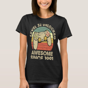 Retro 32nd Birthday Video Gamer Decoration Vintage T-Shirt