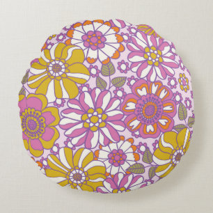 Retro 60s floral. Vintage illustration pattern.  Round Cushion