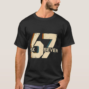 Retro 67 Six Seven 6 7 Number Vintage 67 Meme Men T-Shirt