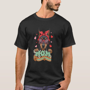 Retro 70s Flower Doberman Pinscher Mum Mother's Da T-Shirt