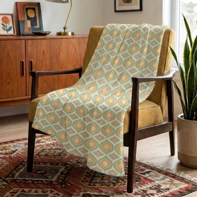 Retro 70s Mid Century Ogee Danish Pastel Fleece Blanket (Creator Uploaded)