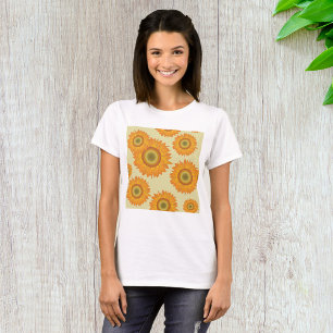 Retro 70s Yellow Sunflower Floral Pattern T-Shirt