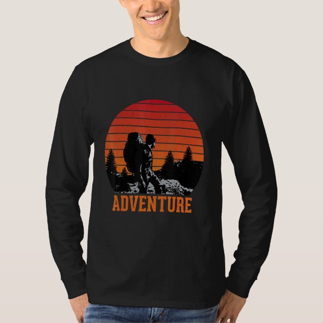 Retro Adventure Backpacker Enthusiast Mountain exp T-Shirt (Front)