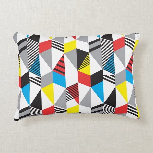 Retro Bauhaus Style: Seamless Abstract Decorative Cushion (Front)