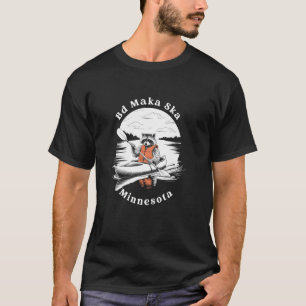 Retro Bd Maka Ska Minnesota Cute Kayaking Racoon T-Shirt