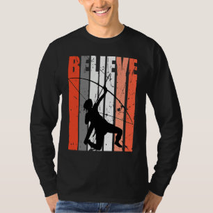 Retro Believe Archery Archer Bow Arrow Orange Whit T-Shirt
