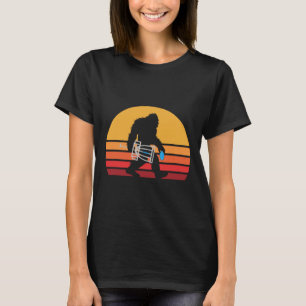 Retro Bigfoot Disc Golf Eighties Sasquatch Disc Go T-Shirt