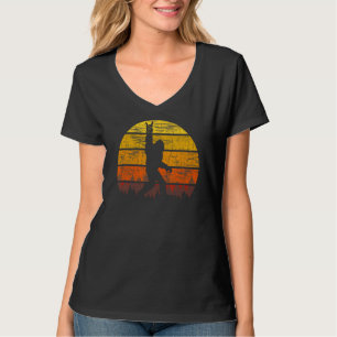 Retro Bigfoot Rock On Silhouette Sunset Believe 80 T-Shirt