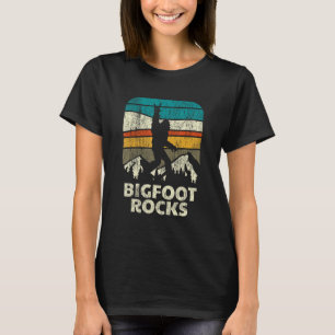 Retro Bigfoot Rocks, Rock On Sasquatch Outdoor Hik T-Shirt
