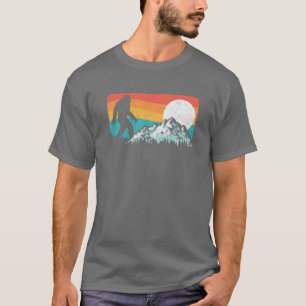 Retro Bigfoot Silhouette Rocky Mountains Eighties T-Shirt