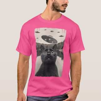 Retro Black Cat Ufo Encounters - Funny Ufo Black C T-Shirt