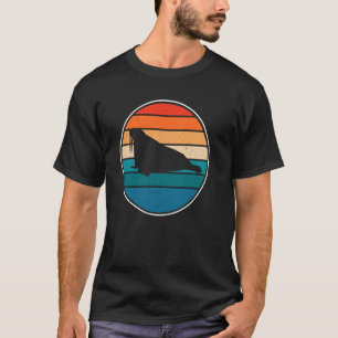 Retro Black Pacific walrus  Vintage Cute Pacific w T-Shirt