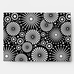 Retro black white flowers Envelope