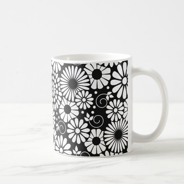 Retro black white flowers mug (Right)