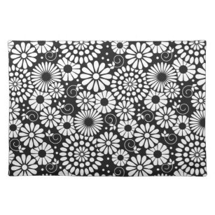 Retro black white flowers placemat