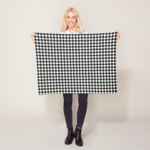 Retro Black White Houndstooth Weaving Pattern Fleece Blanket