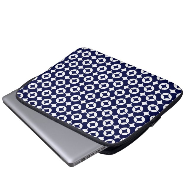 Retro Blue Interlocking Circles Shippo Geometric Laptop Sleeve (Front Bottom)