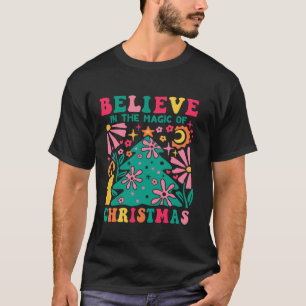 Retro Boho Christmas Tree Vintage Magic Hippie Can T-Shirt