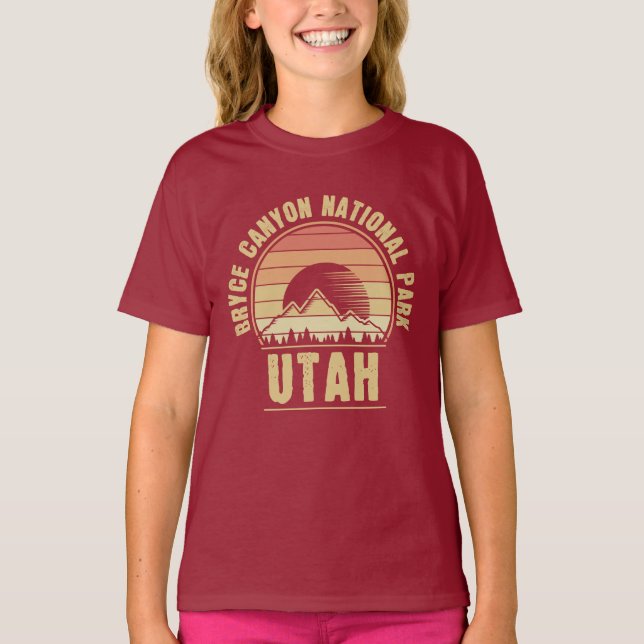 Retro Bryce Canyon National Park Utah T-Shirt (Front)