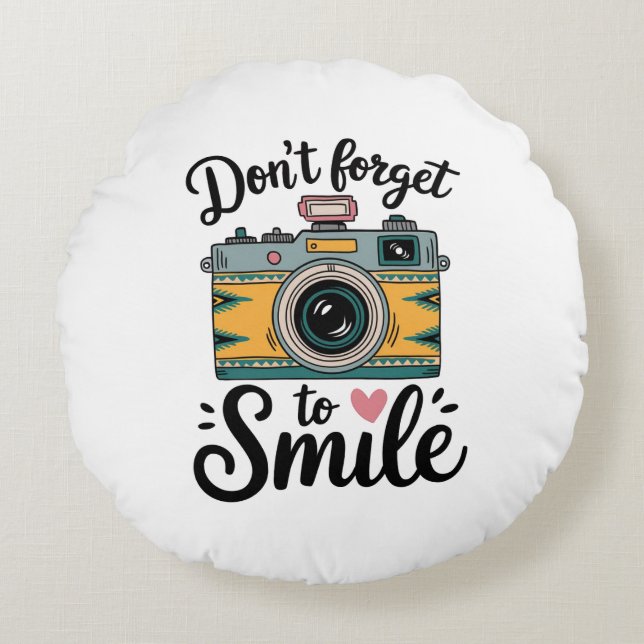 Retro Camera Smile  Round Cushion (Front)