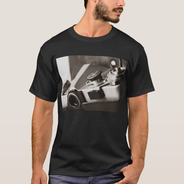 Retro camera T-Shirt (Front)