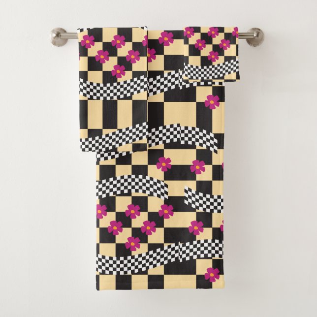 Retro Chequerboard Design with Flowers Bath Towel Set (Insitu)