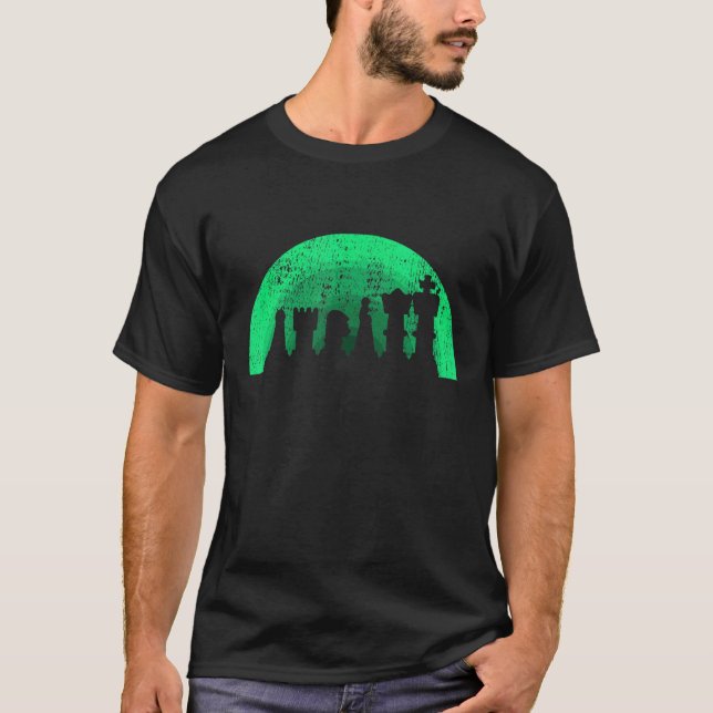 Retro Chess Pieces Chess Player 2 T-Shirt (Front)