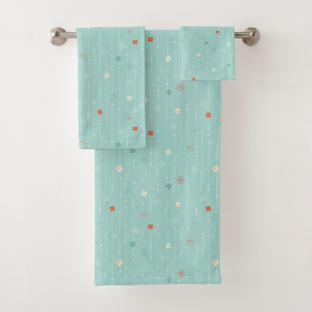 Retro Christmas Holiday Pattern Bath Towel Set (Insitu)