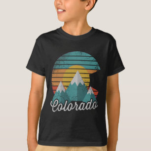 Retro Colorado Mountains Home Love Family Vacation T-Shirt