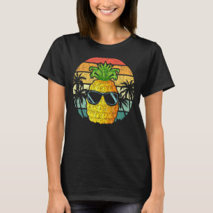 Retro Cool Pineapple Sunglasses Tropical Fruit Sum T-Shirt