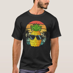 Retro Cool Pineapple Sunglasses Tropical Fruit Sum T-Shirt