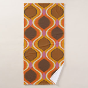 Retro curves seamless pattern. 70s 60s style wallp bath towel
