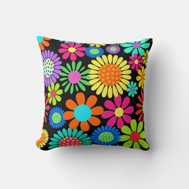 Retro Daisy Blossom Flower Power Pattern Cushion (Front)