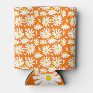 Retro daisy floral: orange vintage. can cooler