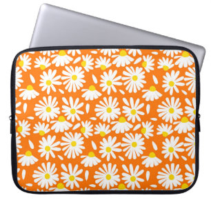 Retro daisy floral: orange vintage. laptop sleeve