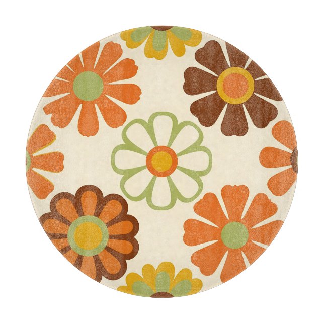 Retro Daisy Floral Pattern Cutting Board (Front)