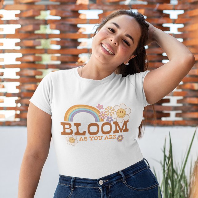 Retro Daisy quote Bloom as you are T-Shirt (Creator Uploaded)